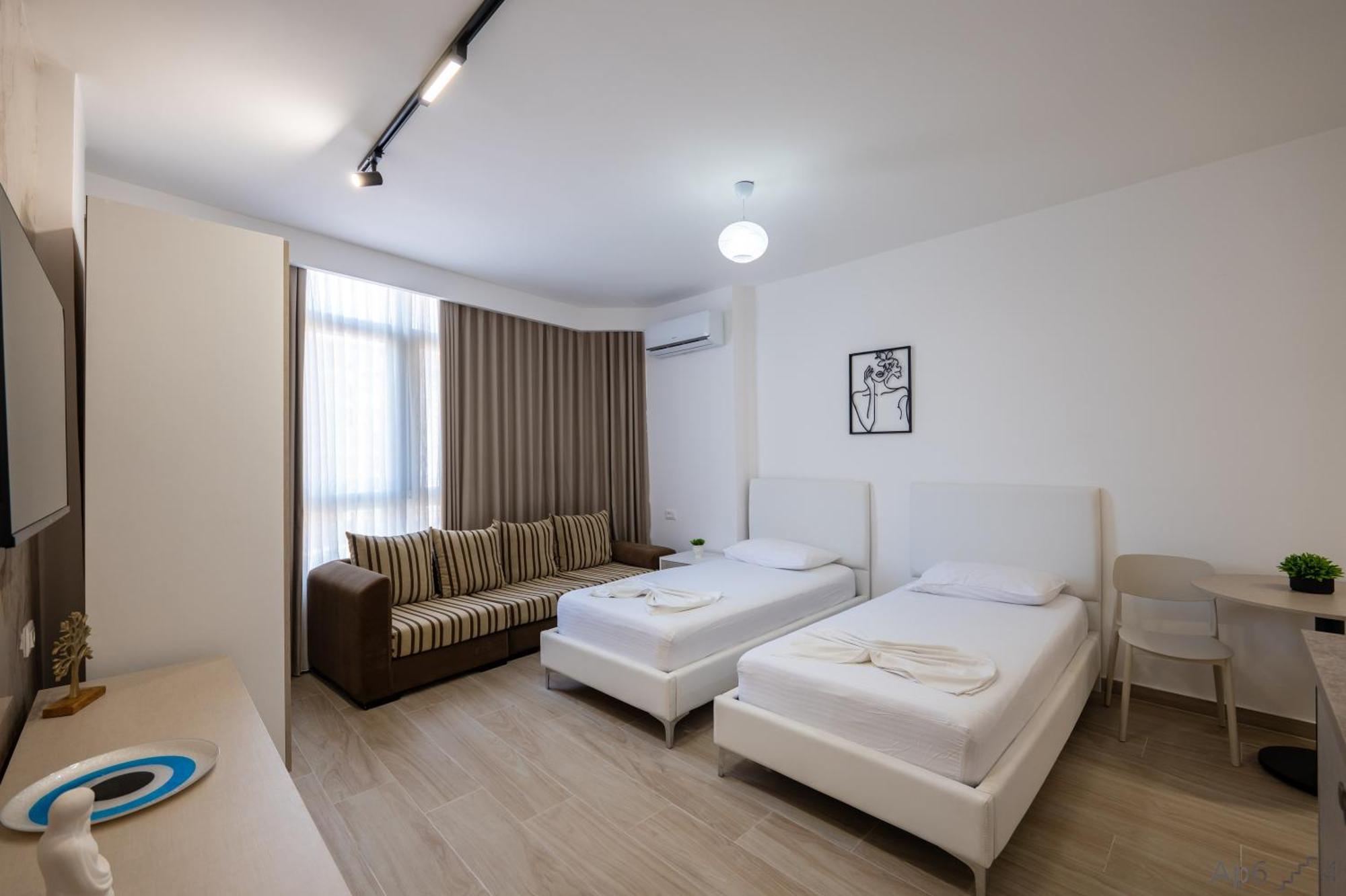 Al Mare Rooms Sarandë Exterior foto