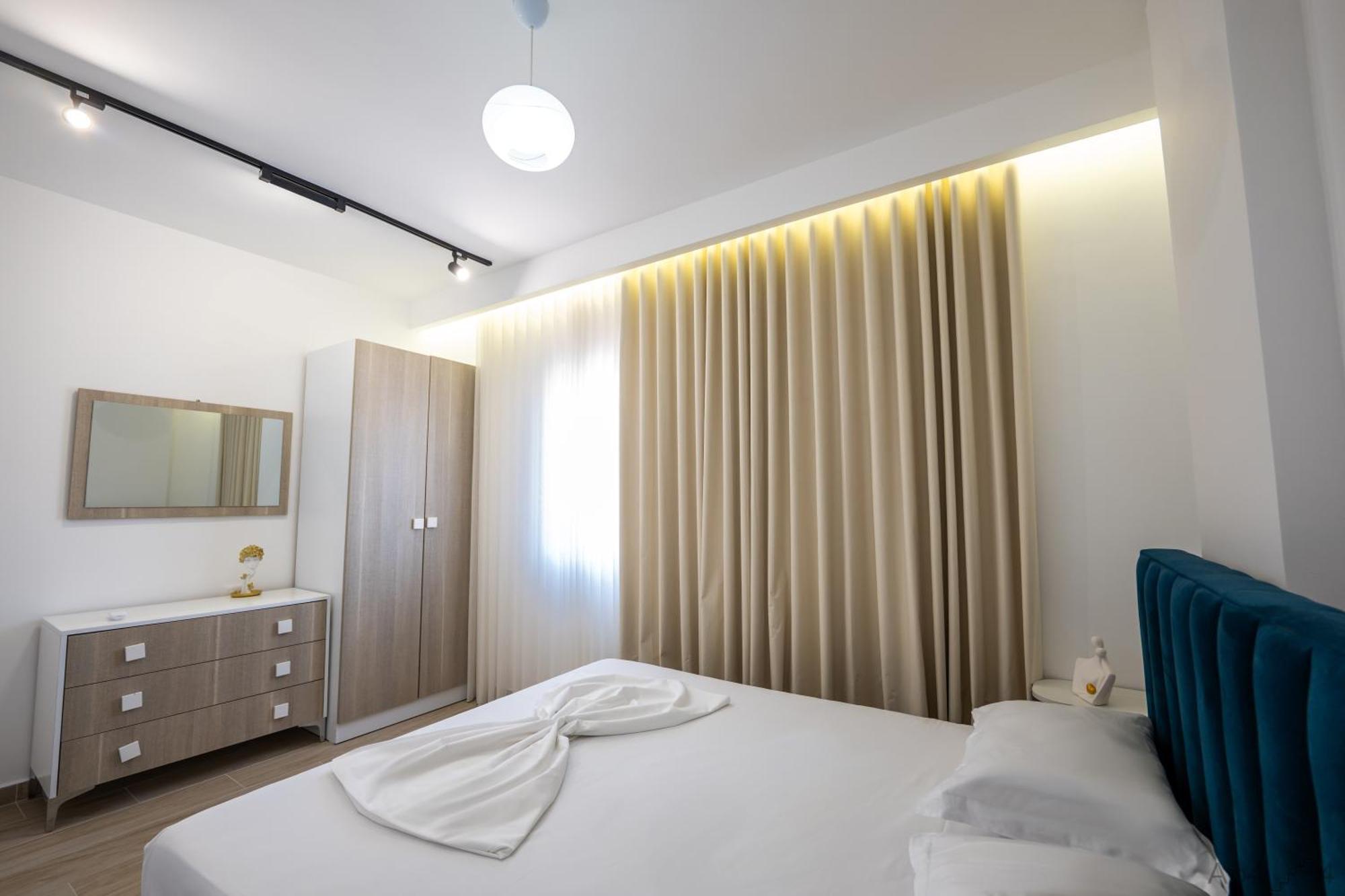 Al Mare Rooms Sarandë Exterior foto
