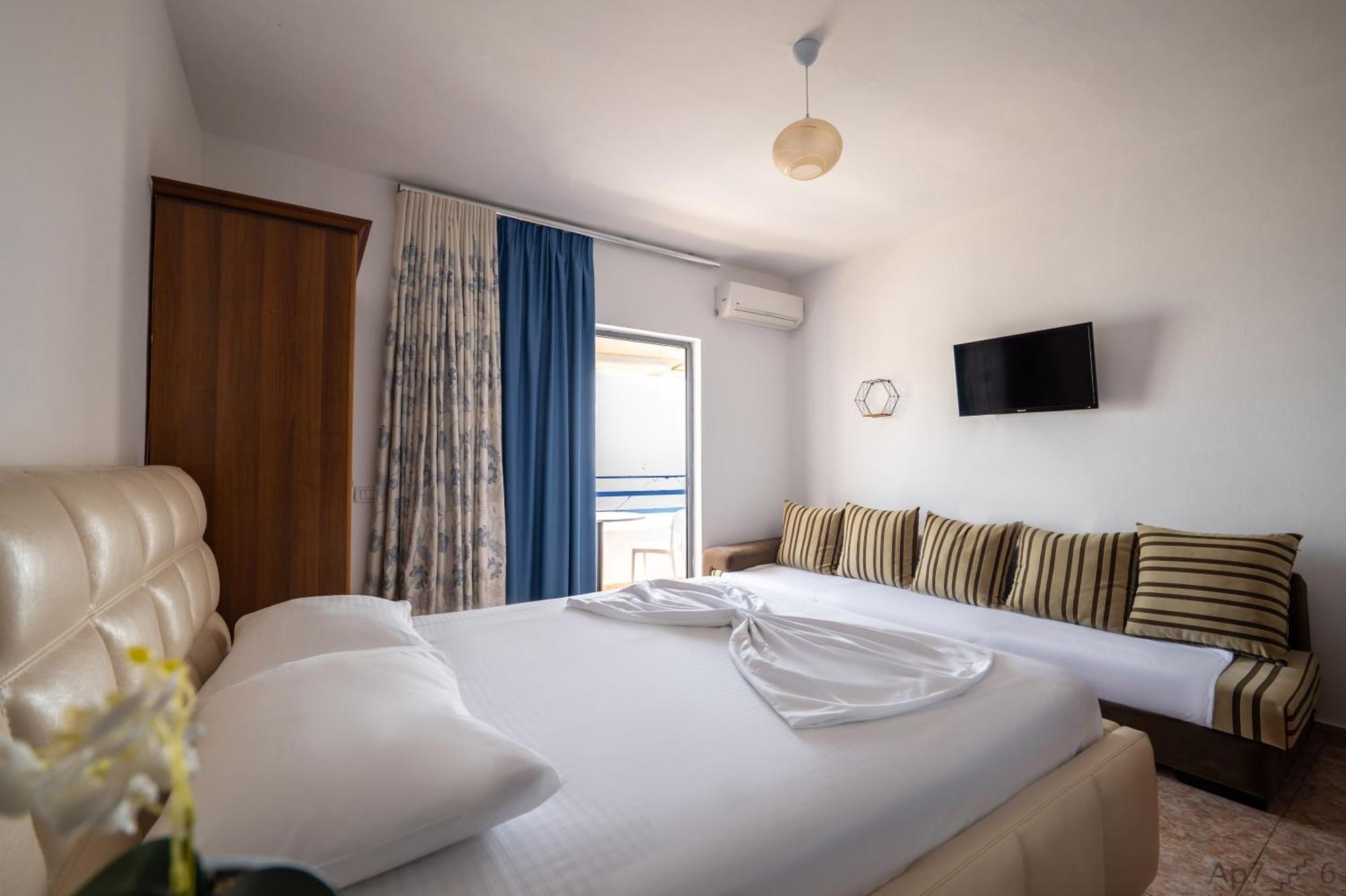 Al Mare Rooms Sarandë Exterior foto